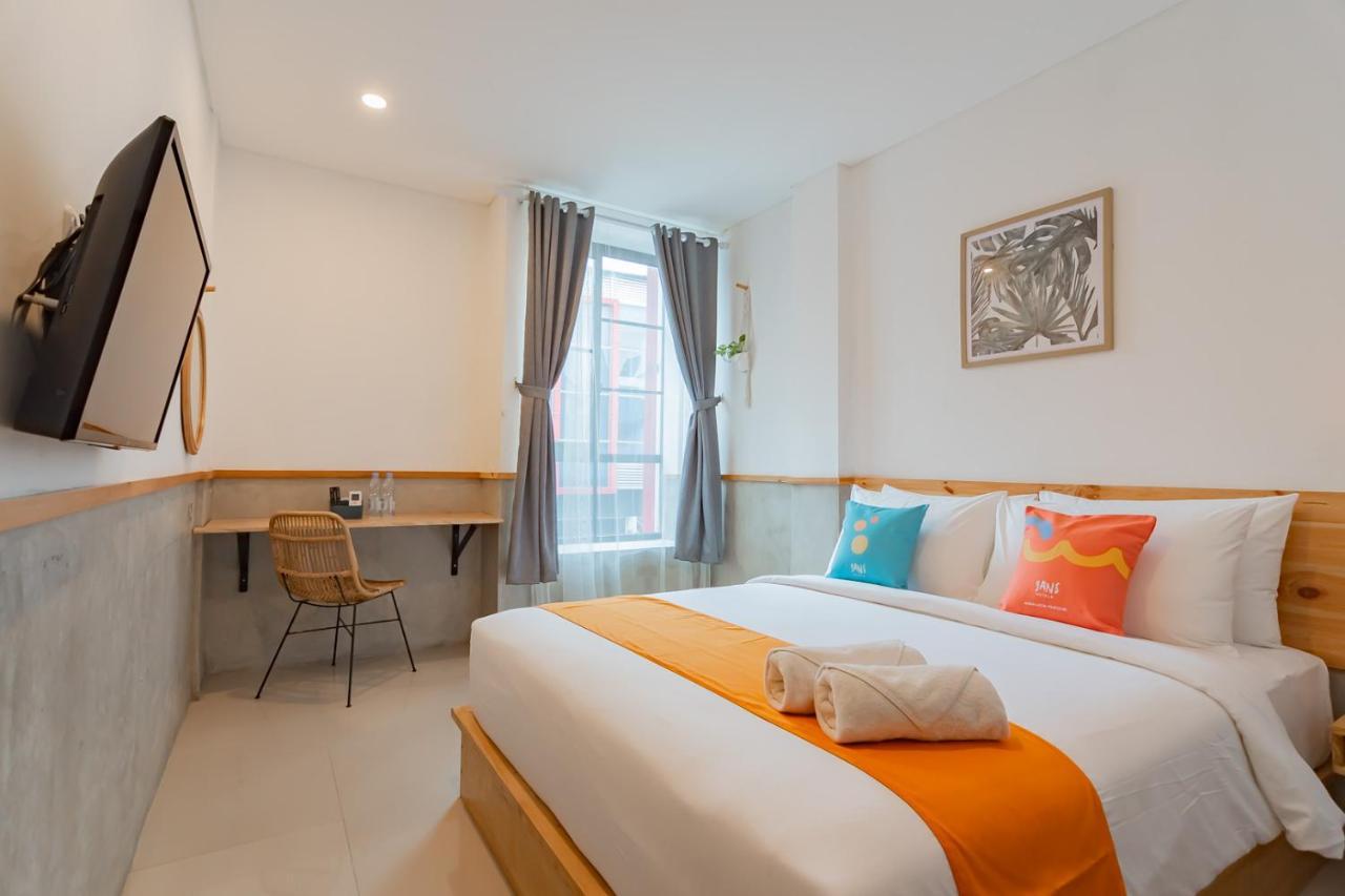 Sans Hotel Andalucia Pasteur บันดุง ภายนอก รูปภาพ